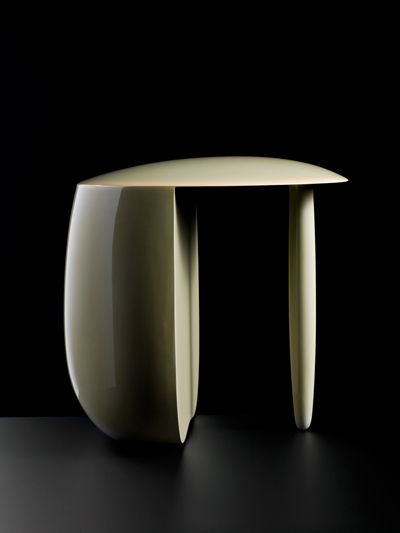 Stedelijk Museum buys Stool